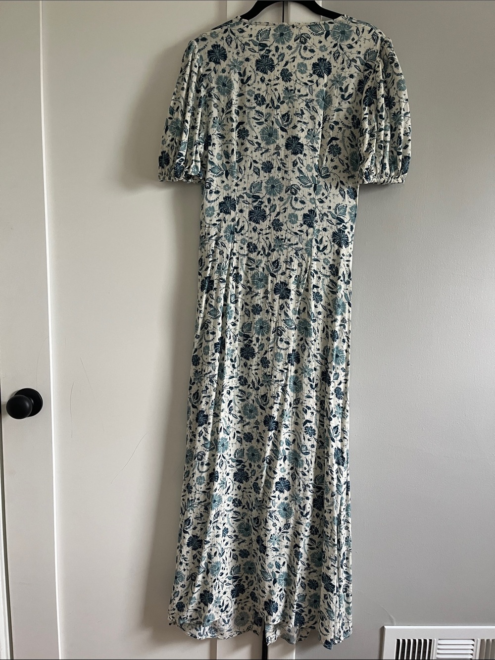 Faherty Sorrento Dreamer Floral Button Front Maxi Dress Size Small Boho Coastal - Picture 7 of 10
